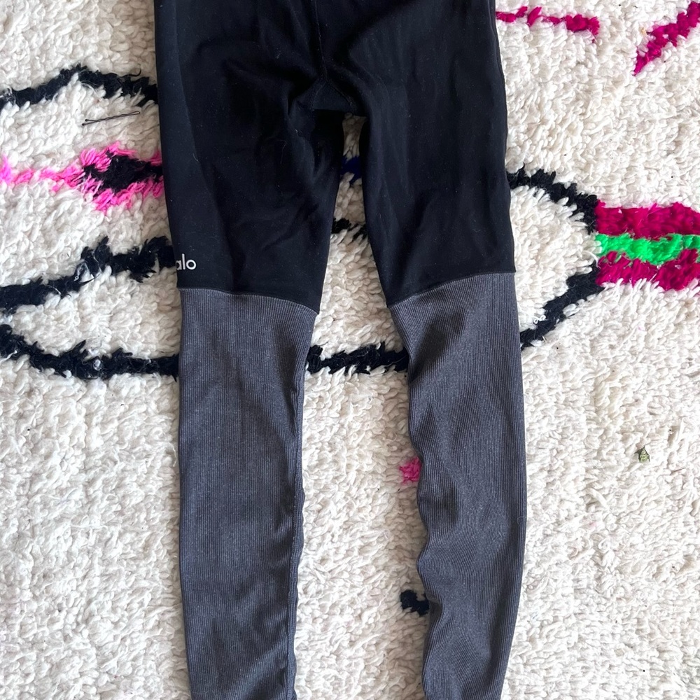 Alo yoga goddess leggings